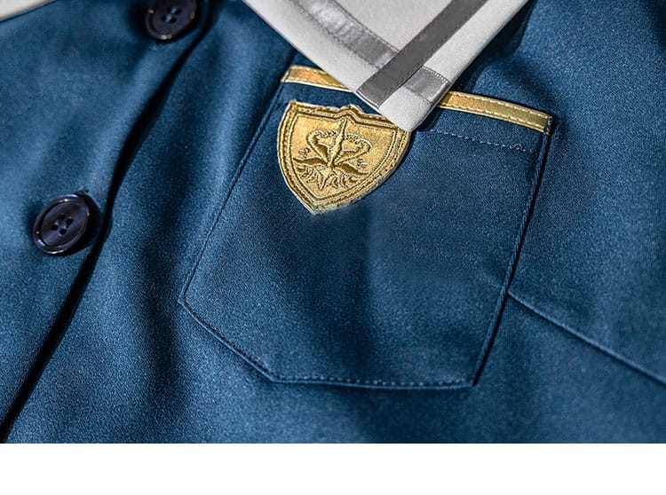 若葉睦 コスプレ衣装の胸前ポケット部分の装飾ディテール。細やかな仕上げで、キャラクターの個性を引き立てる。