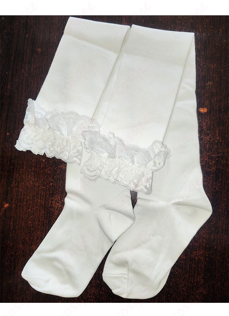 ラブライブ! 矢澤にこのコスプレ衣装の背面画像。背部の蝶結びやバックスタイルが魅力的。