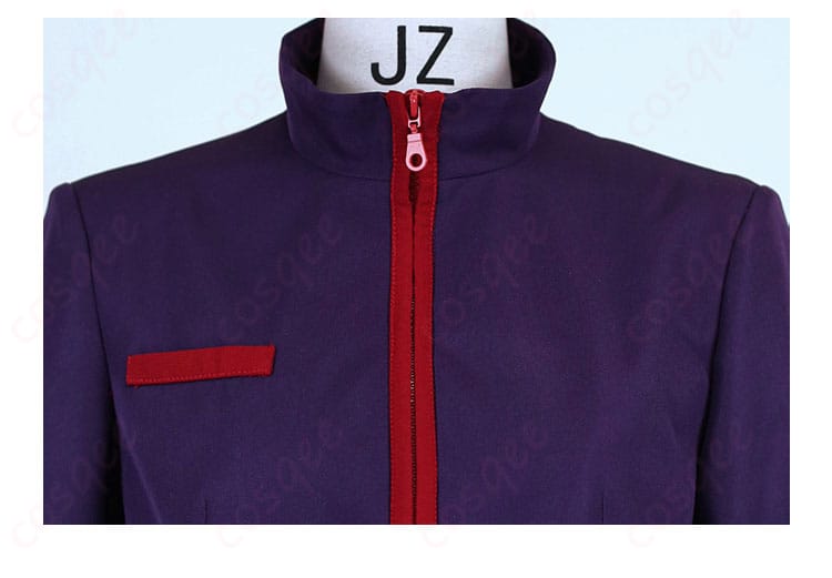 シルバーコスプレ衣装の服の襟装飾ディテール画像