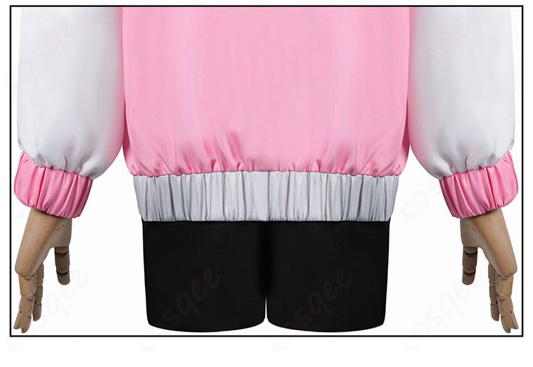 外套の裾装飾ディテール画像 – 外套裾部分の装飾、細部までこだわったデザイン