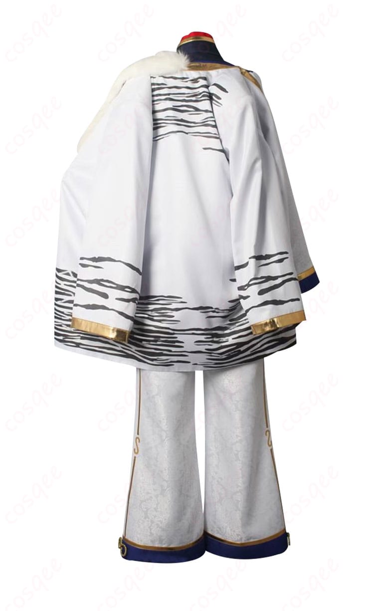 商品背面のコスプレ衣装の写真。背面の装飾やシルエットが美しく表現されています。