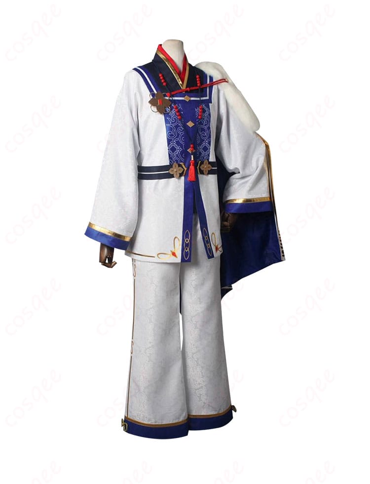 商品右側から見たコスプレ衣装の写真。衣装の立体感と美しいディテールを強調。