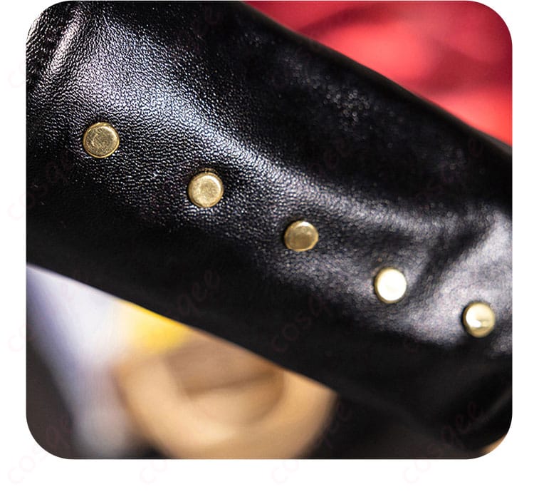 袖口の装飾の詳細画像|袖口のディテールにまでこだわったコスプレ衣装