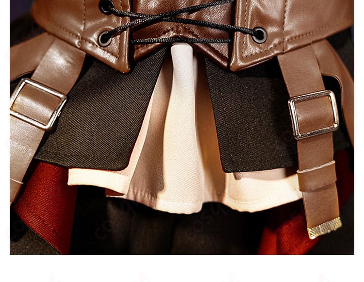 衣裾の装飾ディテール。コスプレ衣装の裾部分の装飾が綺麗に写った画像。