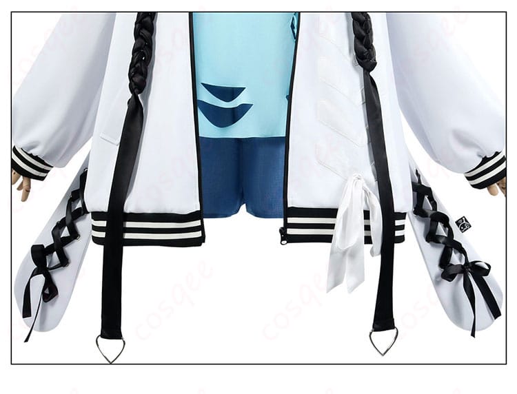 衣裾の装飾ディテール - 衣裾に施された装飾、動きやすさとデザイン性を兼ね備えた美しさ。