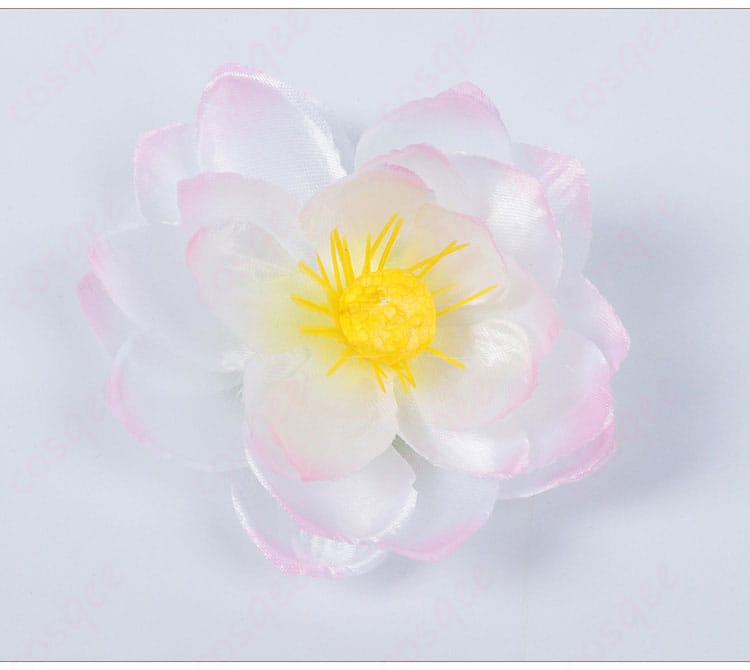 花園羽香里 コスプレ衣装の髪飾りの詳細画像。細部にまでこだわり、可愛さ倍増。