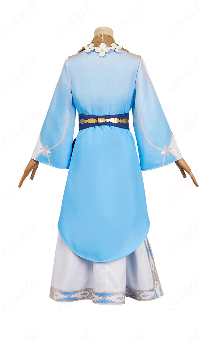 商品背面のコスプレ衣装。後ろのディテールも細かく再現されています。