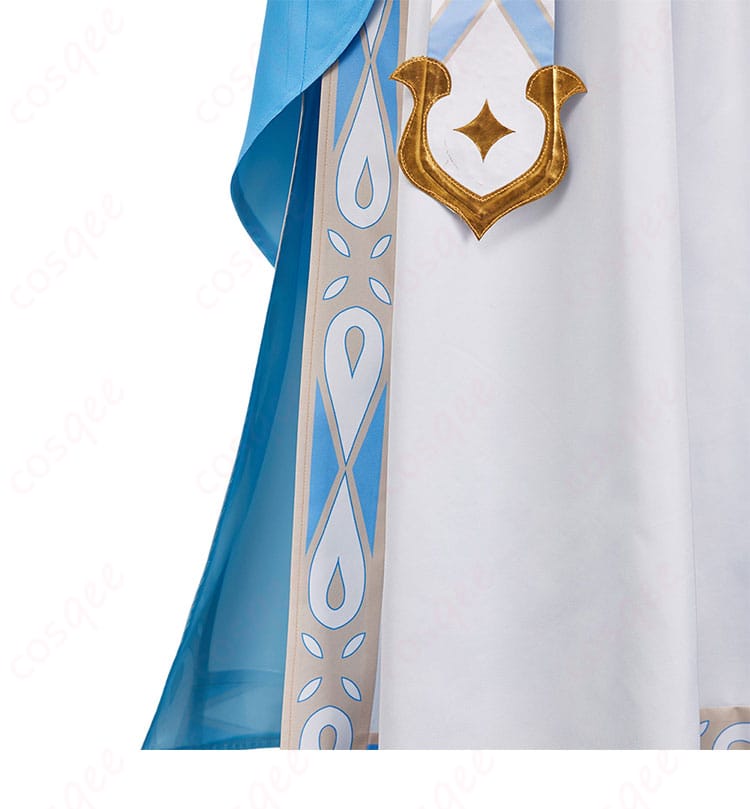 スカートの装飾細部を紹介する画像。繊細な刺繍や花柄が特徴のデザイン。