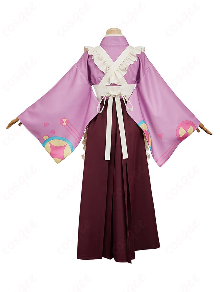 商品背面のコスプレ衣装 - 背部蝶結びと着物の美しいディテール