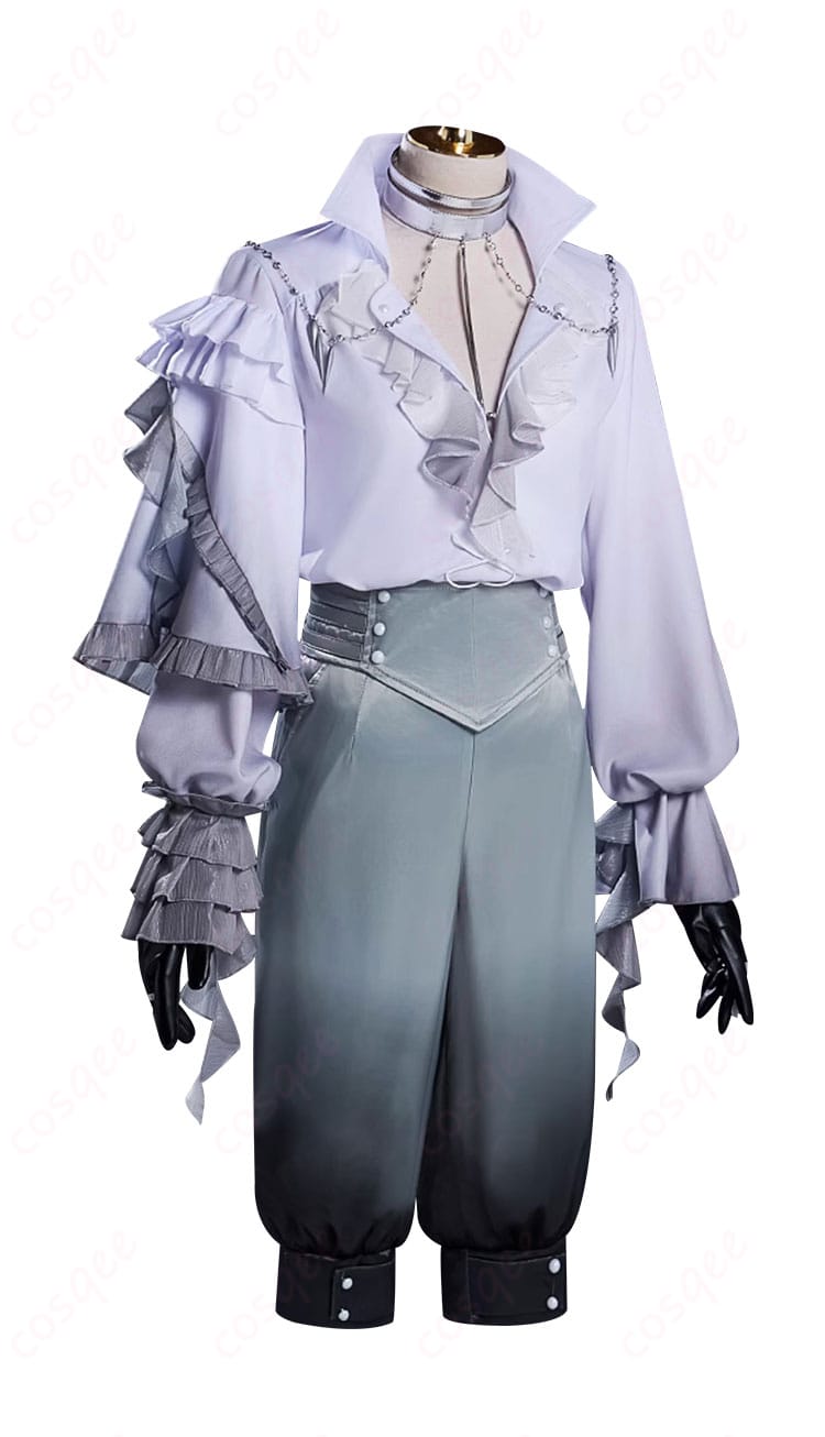 KAITO コスプレ衣装の側面図。コルセットベルトや衣装のシルエットが確認できる。