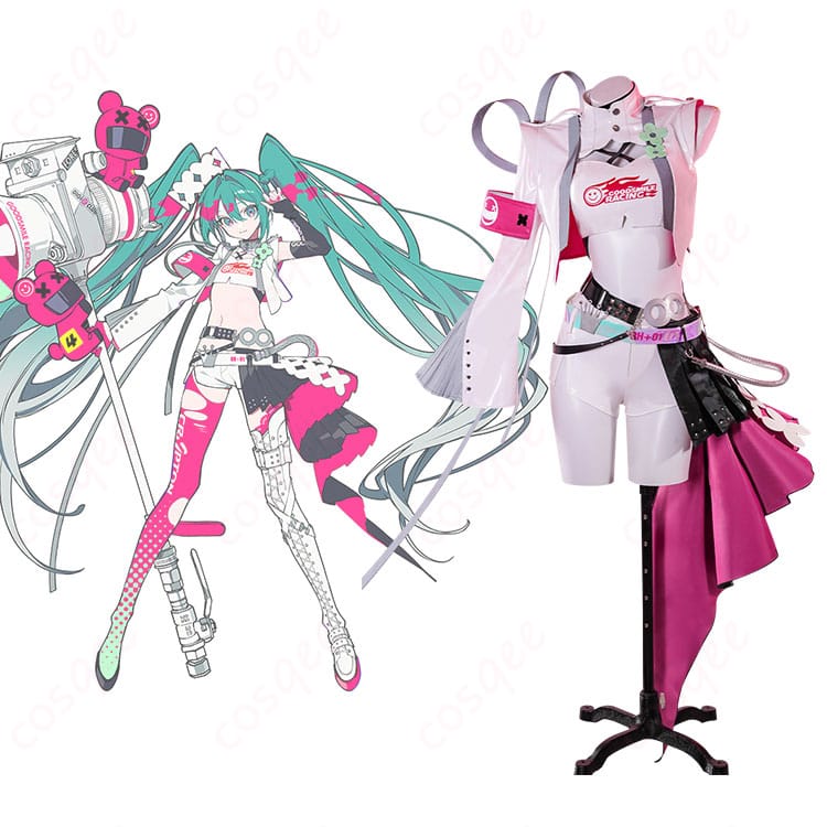 商品正面と初音ミクのキャラクターが組み合わさったコスプレ衣装の画像。レーシングミク2025Ver.の高精度な再現が魅力。