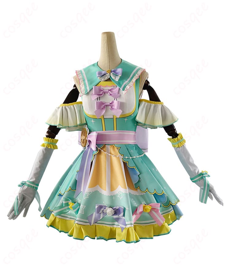 ラブライブ!スクフェス 小泉花陽 コスプレ衣装 正面写真。カウントダウンライブ編の衣装が鮮やかに再現されています。