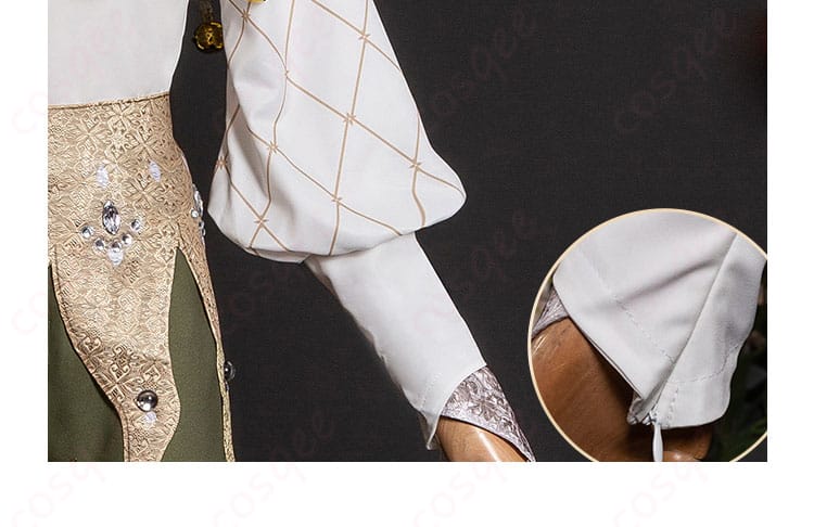 衣袖の装飾細部画像。ジョーカーのコスプレ衣装に施された衣袖の細かいディテールをチェック。