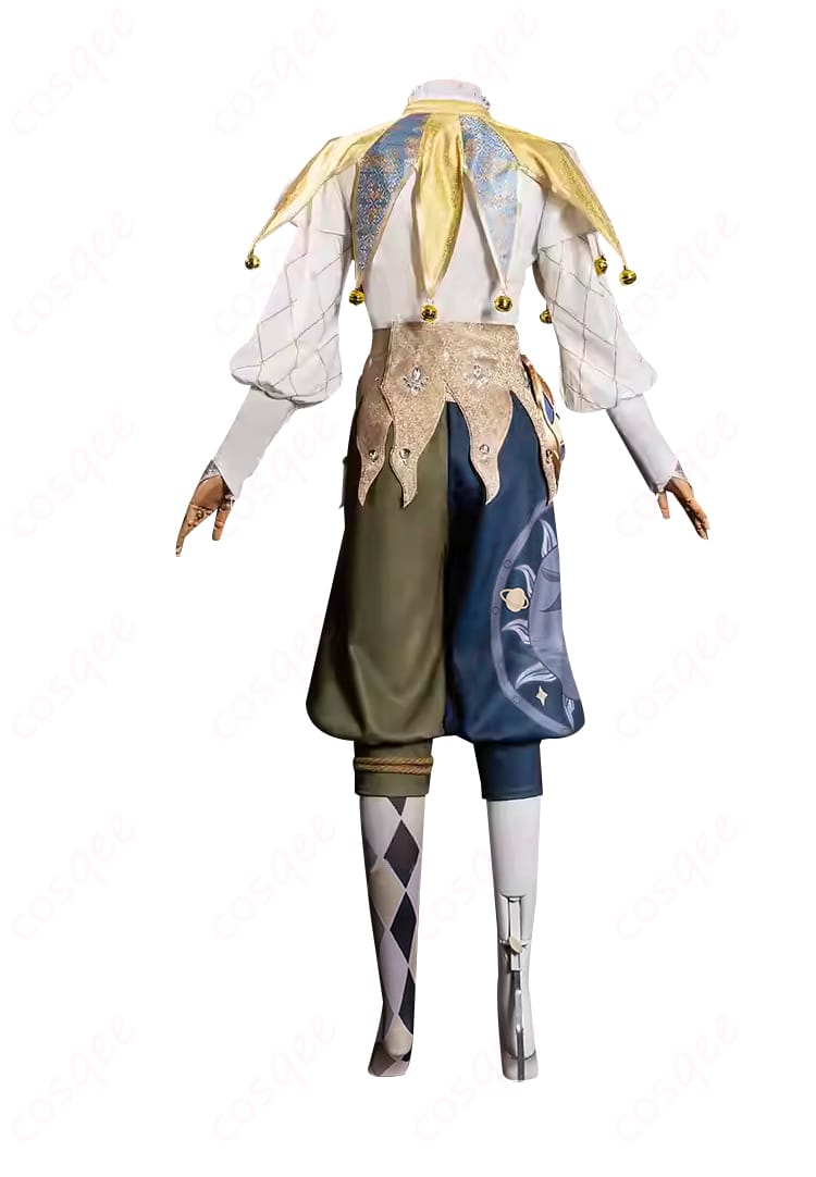 商品背面画像。背面デザインと、コスプレ衣装の全体的な形状が確認できます。