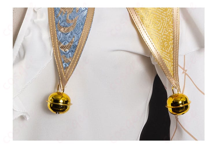 披肩鈴の飾り細部画像。ジョーカー衣装の披肩部分に付けられた鈴の装飾をクローズアップ。