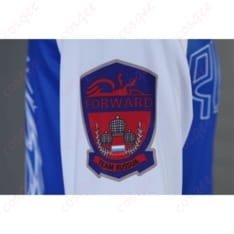 ユーリ!!! on ICE ユーリ・プリセツキーのクールさを纏うコスプレ衣装｜動きやすく写真映え - 5枚目の画像（サムネイル）