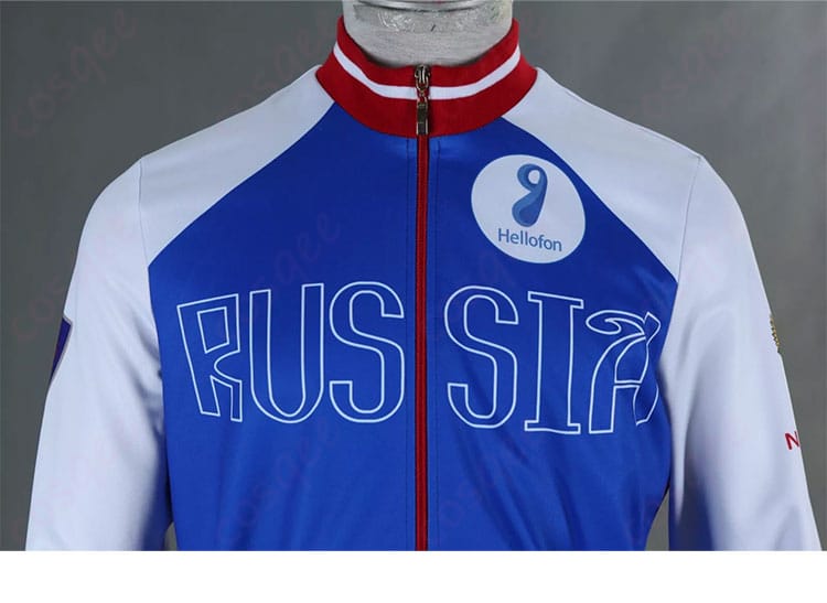 服の襟部分の装飾ディテール - ユーリ・プリセツキー コスプレ衣装の襟の精緻な装飾、ディテールにこだわり。