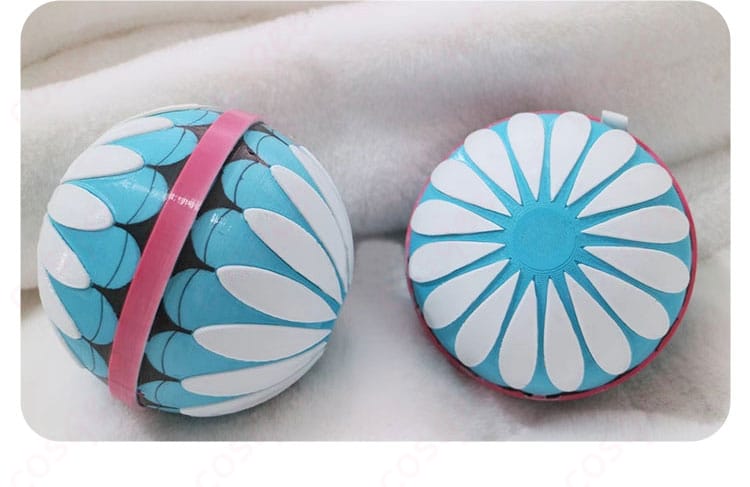 初音ミク 和バニー コスプレ衣装の髪飾り。上品で可愛らしいディテール。