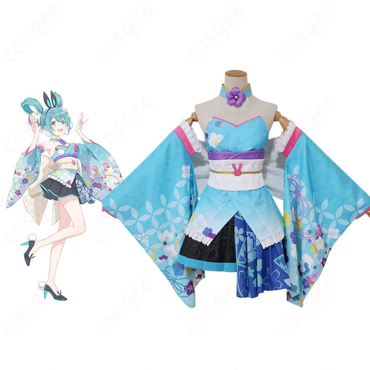 初音ミク 和バニー コスプレ衣装とキャラクター「初音ミク」のコスプレ衣装を着た人物が一緒に映った画像。