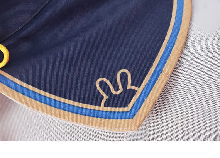 服装の襟装飾の詳細 - 衣装の襟部分、ぺこらの特徴的なデザインが魅力