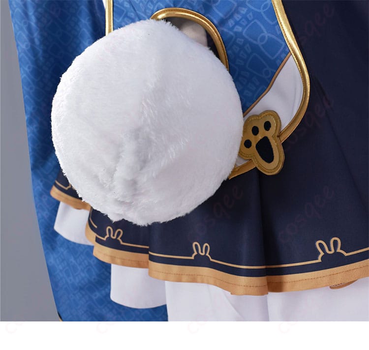 服装背面の尾飾りの詳細 - ぺこら衣装の背面に施された尾飾り、細部まで再現