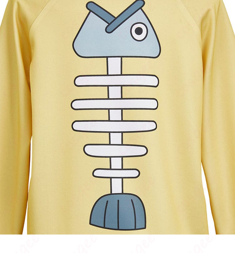 ダンダダンの綾瀬桃コスプレ衣装の背面装飾。ディテールまで細かく再現されたデザイン。