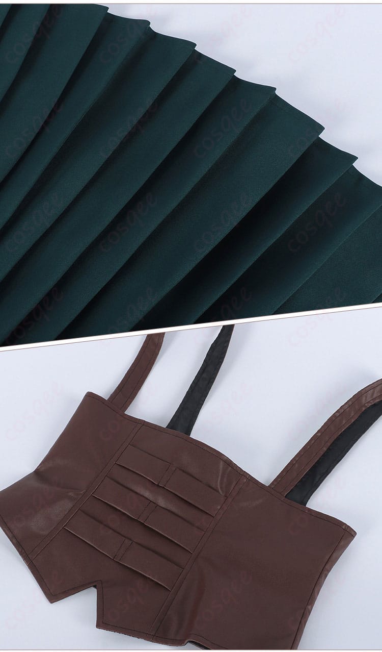 スカートの裾と腰封の詳細。コスプレ衣装の細部にこだわり。