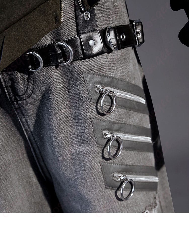 プロジェクトセカイ 青柳冬弥 コスプレ衣装 パンツの装飾細部。キャラクターの個性を反映した装飾。