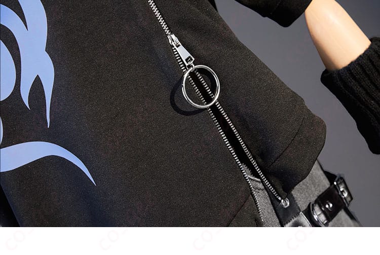 プロジェクトセカイ 青柳冬弥 コスプレ衣装 衣摆装飾細部。衣装の裾に施された美しい装飾デザイン。