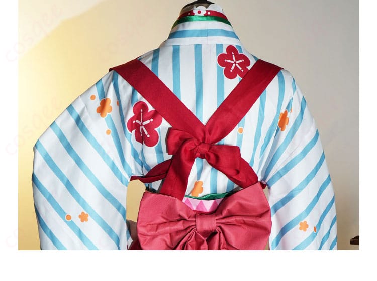 ムイミ コスプレ衣装の背面装飾詳細。細部にわたる精密な仕上げが、クオリティの高さを感じさせます。