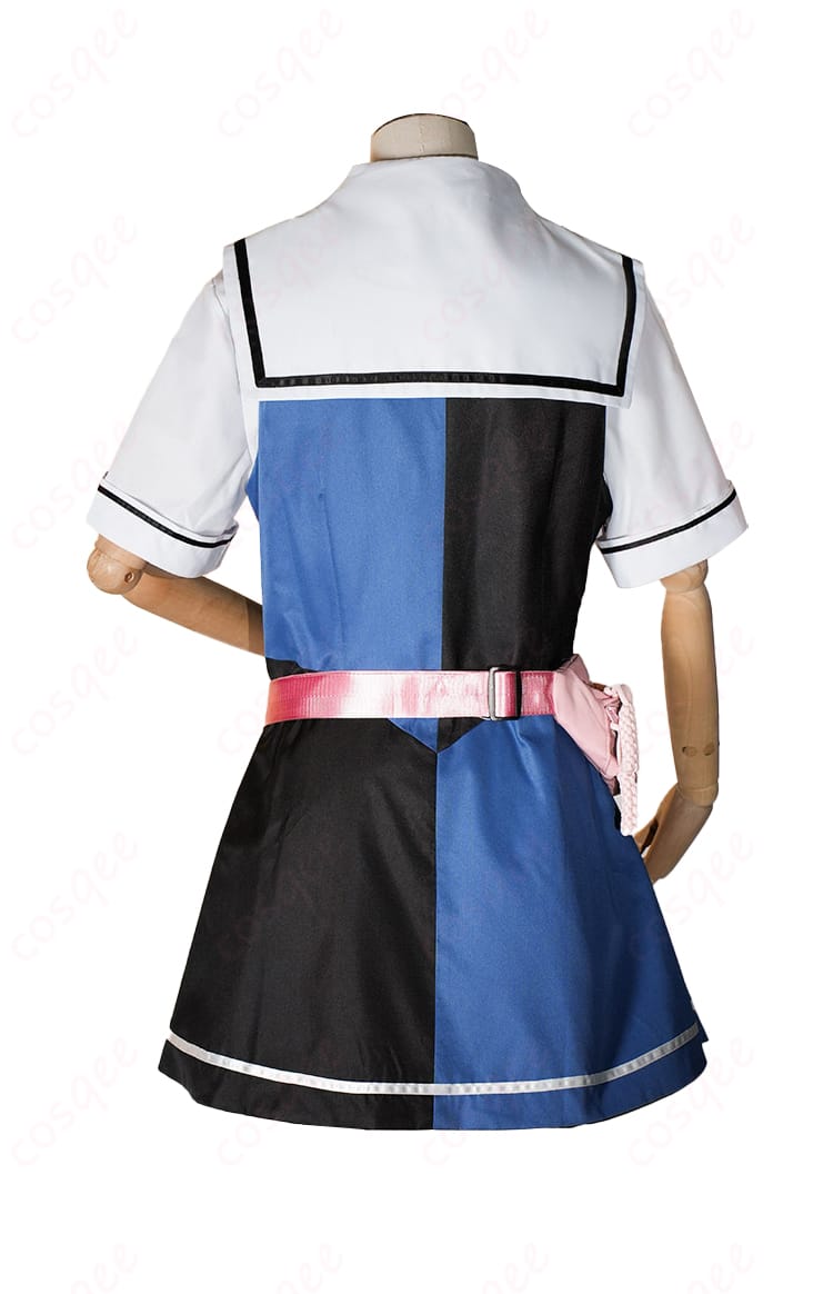 グリザイア クロノスリベリオン 松嶋みちる コスプレ衣装 美浜学園 制服の背面画像。後ろ姿のデザインも丁寧に再現されています。