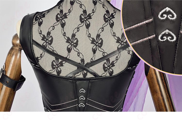 IdentityV コスプレ衣装 背面装飾の詳細。キャラクターの背面デザインを忠実に再現。