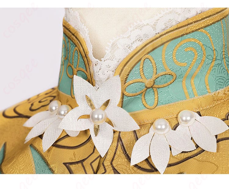 領口装飾のディテール - 「玩具職人」の衣装のエレガントな領口デザインを細部までご紹介。