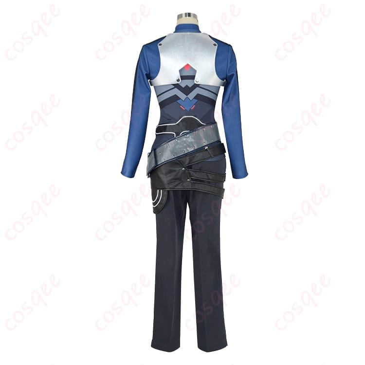 にじさんじ ローレン・イロアス 通常衣装コスプレ｜赤黒の存在感で魅せるクールスタイル - 4枚目の画像