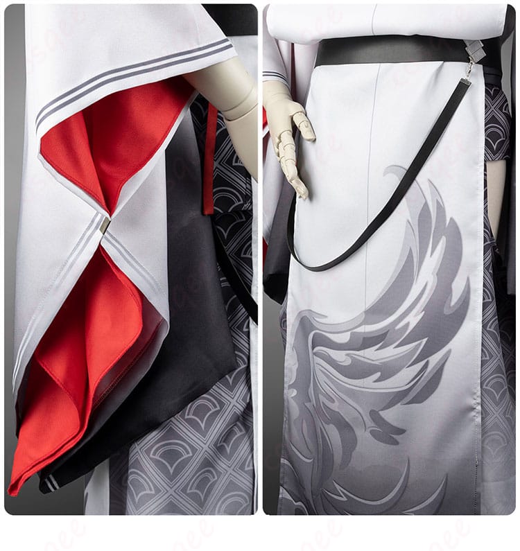 袖口と衣裳の裾の装飾細部画像。コスプレ衣装のディテールが細かく表現されています。