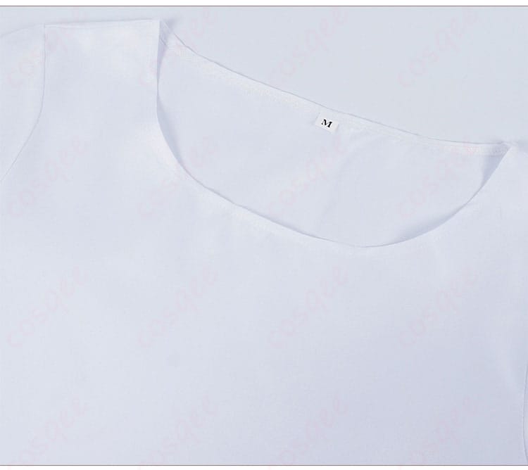 インナー服の襟元の詳細画像 - インナー服の襟元ディテール。細やかなデザインが際立っています。