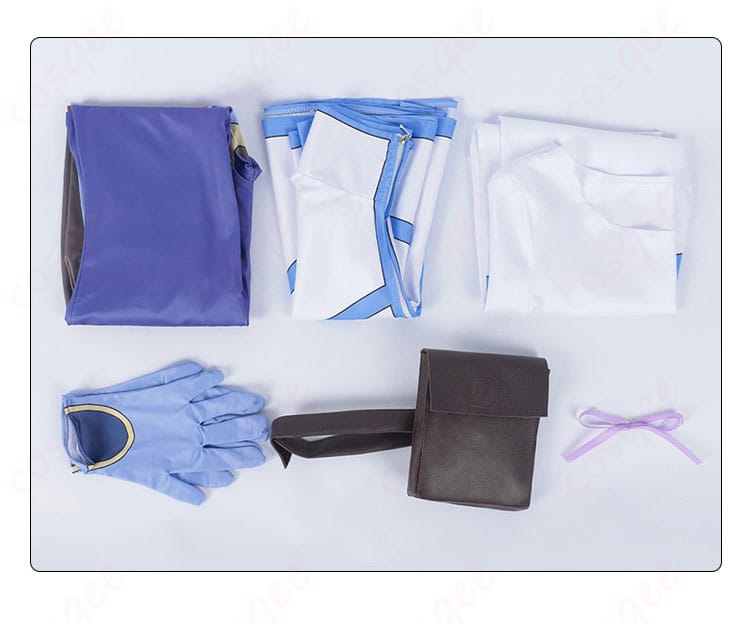 セット内容の展示画像 - 和泉緋那コスプレ衣装のセット内容を展示。キャットスーツ、インナー、ストールなど。