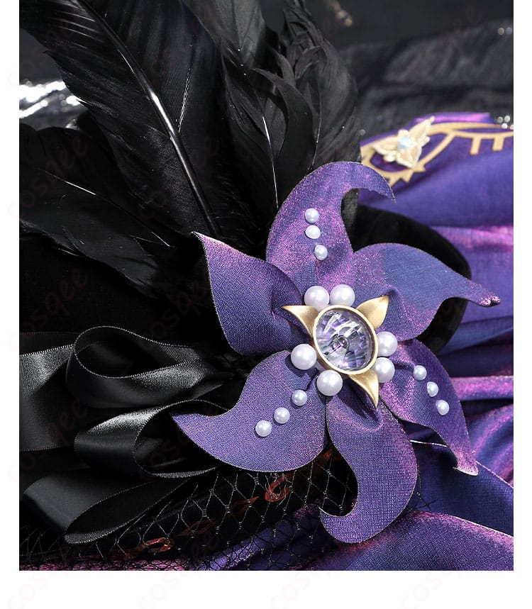 アクセサリーのディテール画像。コスプレ衣装にぴったりなアクセサリーも完璧に再現。