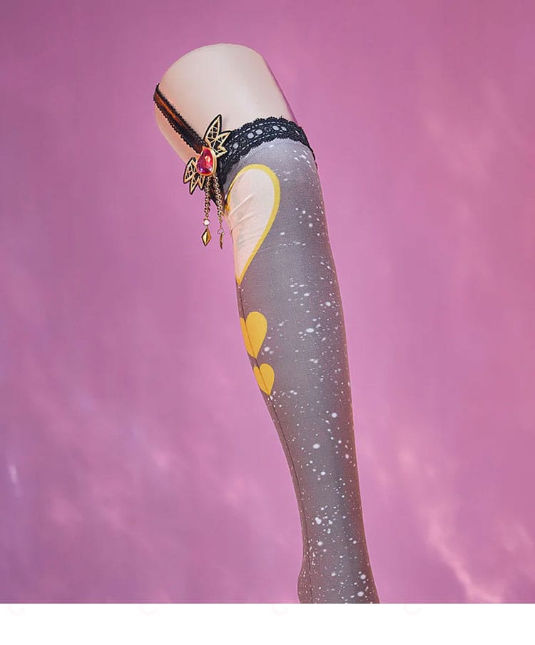 津島善子コスプレ衣装の脚用装飾、太もも飾りの詳細画像