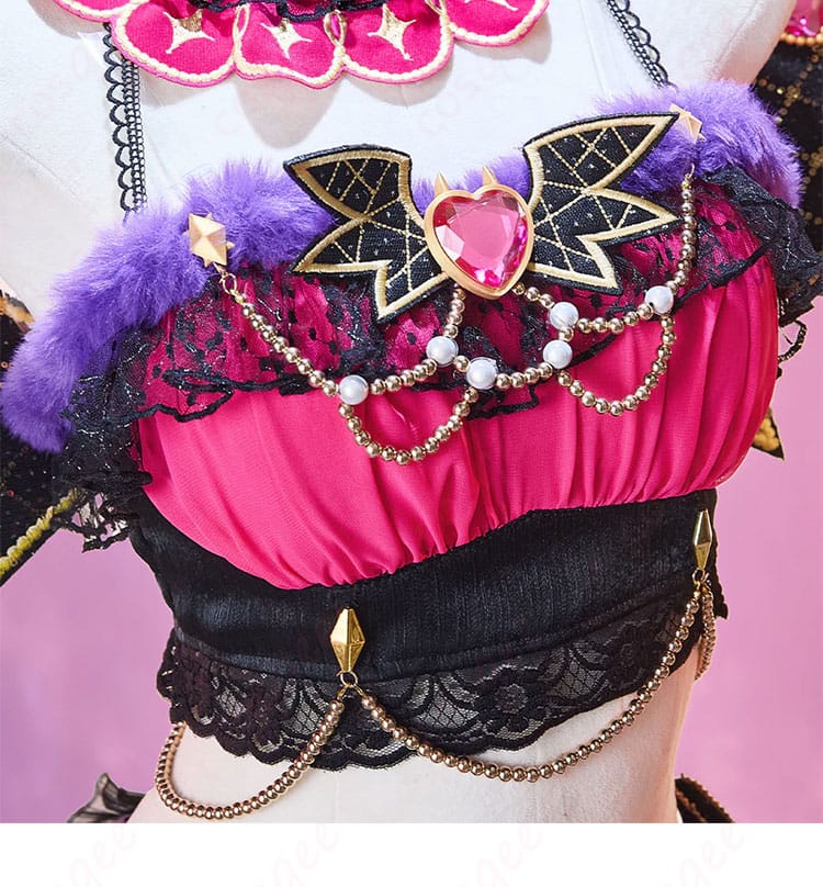 津島善子コスプレ衣装の服装装飾詳細、細部のデザイン