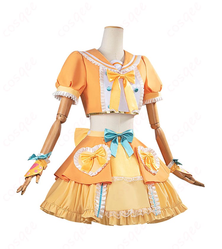 商品側面画像 - 星川サラのコスプレ衣装を側面から見ると、装飾の細部までこだわりが見えます。