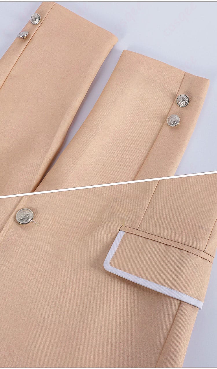 北条才人 コスプレ衣装の袖と衣袋のディテール、リアルな再現が際立つ。