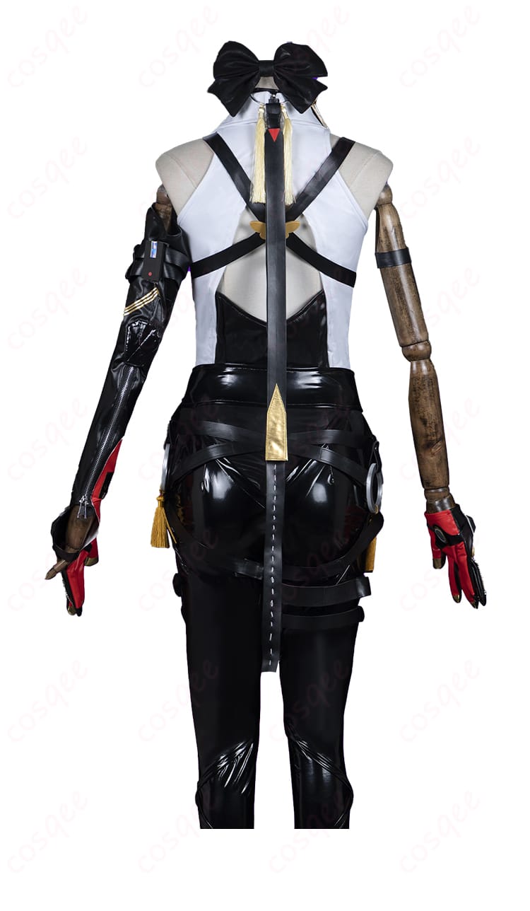 服装背面装飾の詳細画像 | イヴリン・シェヴァリエ コスプレ衣装 背面装飾