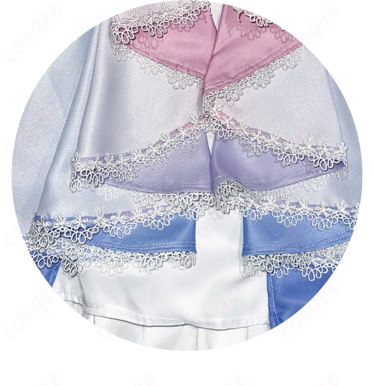 天宮こころコスプレ衣装のスカートの裾装飾。華やかなデザインがコスプレの魅力を引き立てます。