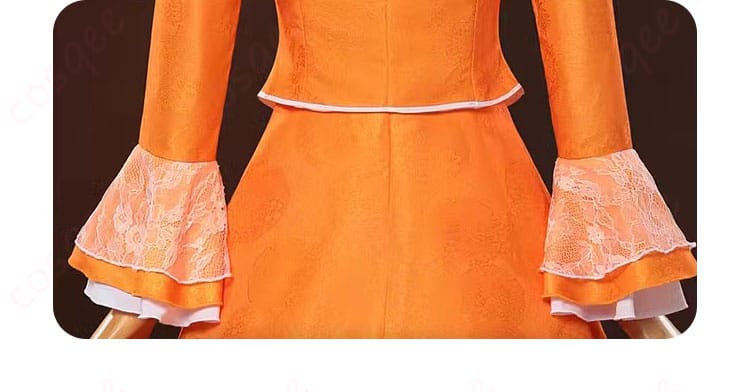 コスプレ衣装の背面装飾の細部。細かい部分にもこだわった仕上がり。