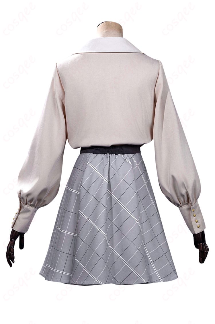 商品背面画像。背面のデザインが見やすい角度から撮影された写真です。