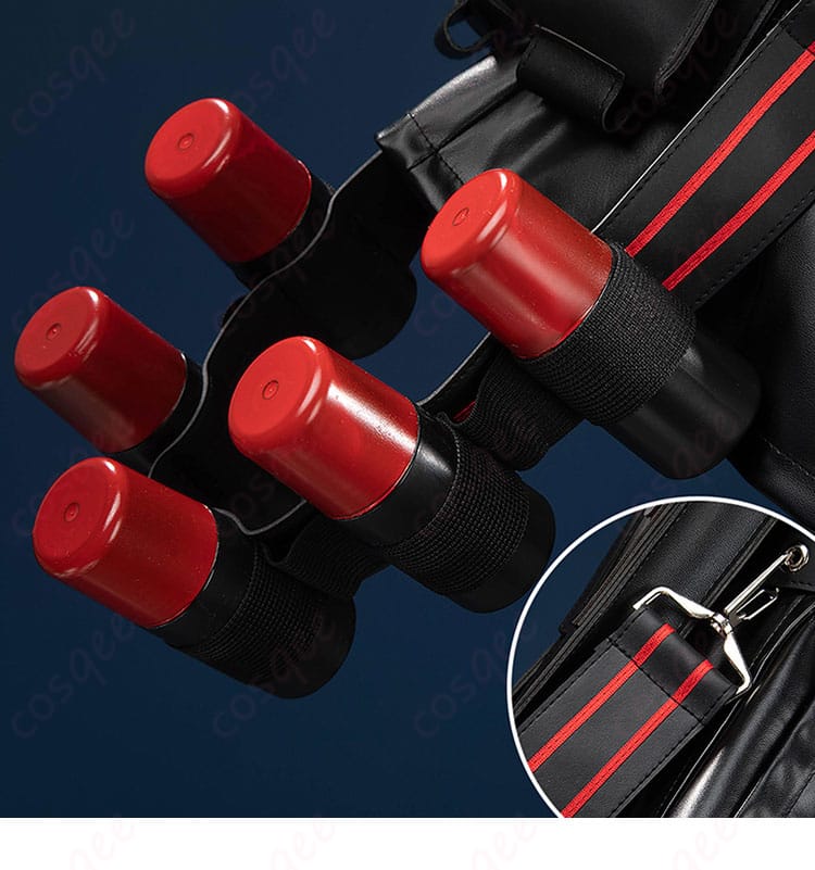 腰の装飾、ラピのキャラクターにぴったりのディテール。