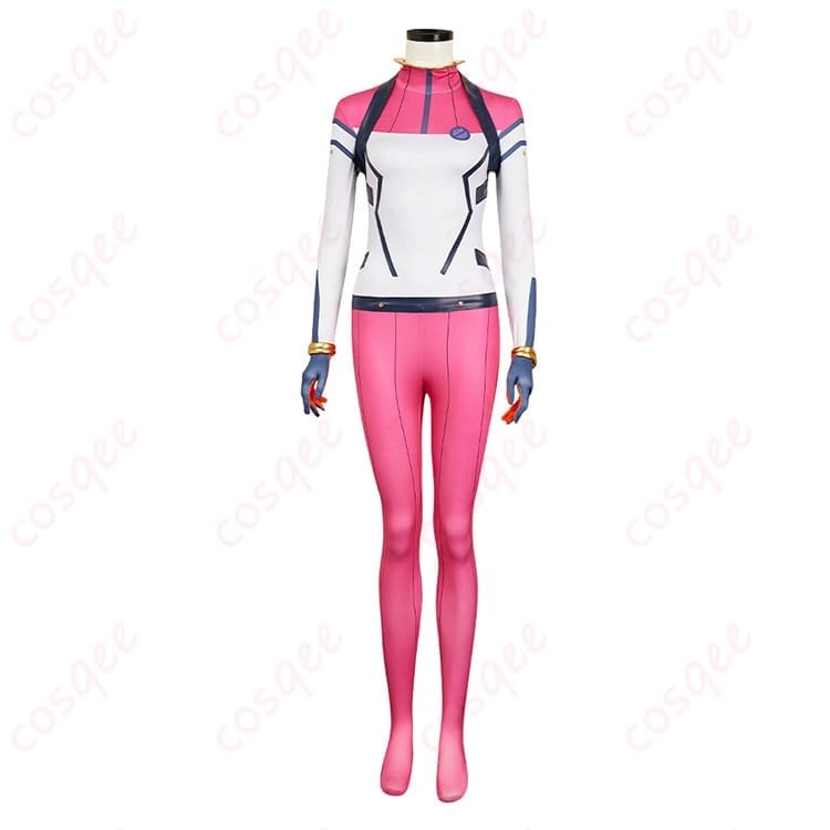 アマテ・ユズリハのパイロットスーツで機動戦士の世界観へ、動きやすく写真映えする一着 - 1枚目の画像