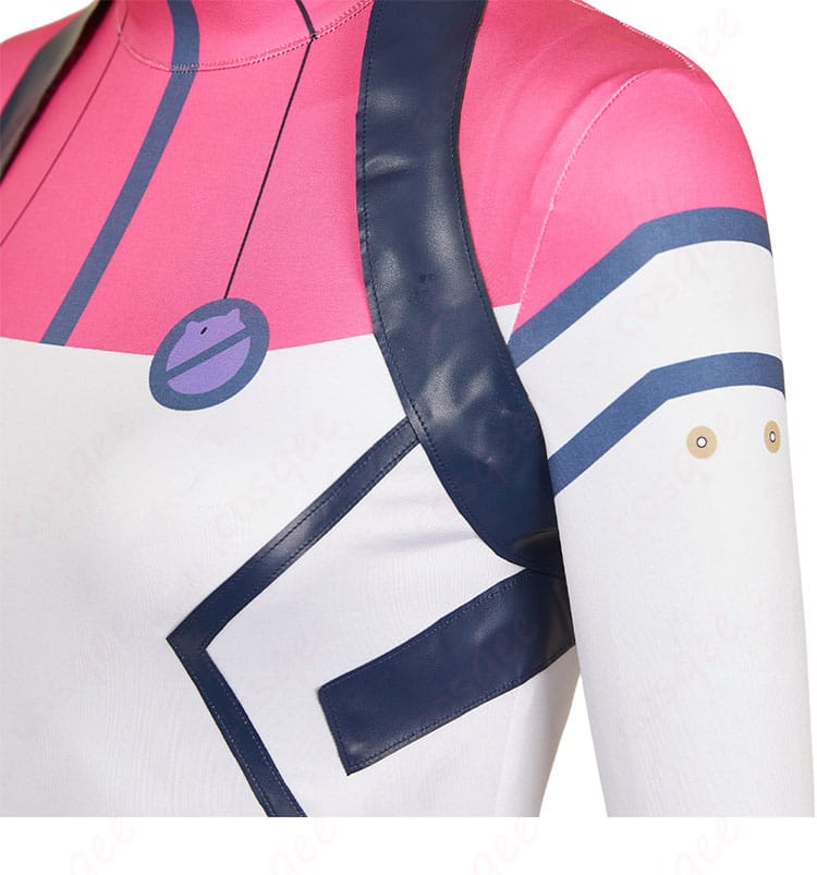 肩袖ディテール拡大｜アマテ・ユズリハ コスプレ衣装の刺繍とライン