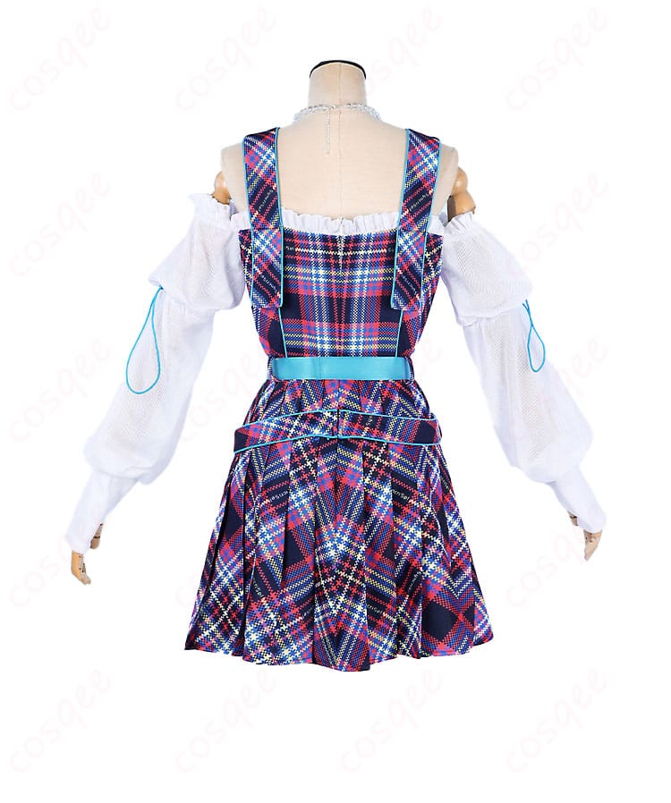 ラブライブ!スーパースター!! 鬼塚冬毬 コスプレ衣装 背面図。細部まで再現された背面デザイン、コスプレに最適。